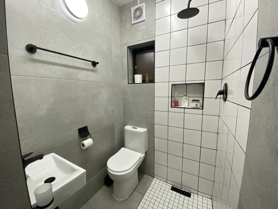 To Let 2 Bedroom Property for Rent in Cape Town City Centre Western Cape